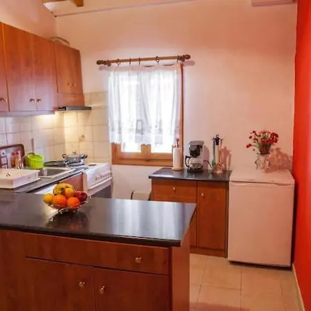 Pink House Апартаменты Дрепанон